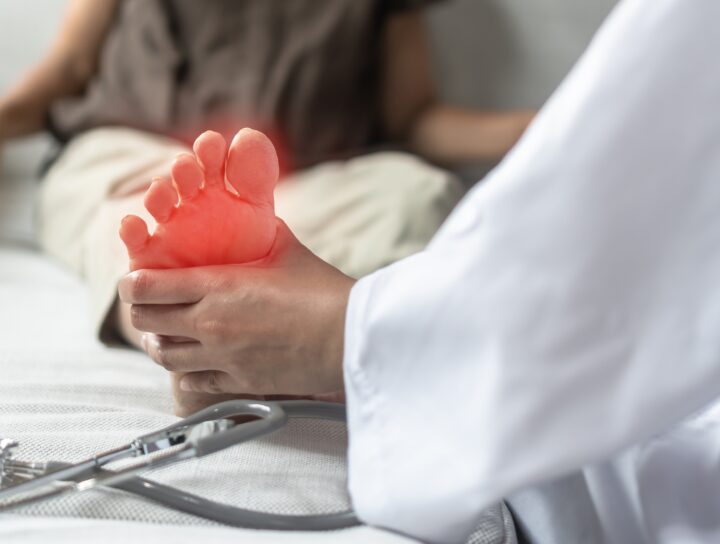 There is trustworthy, quality, patient-focused Neuropathy in feet treatment you should know about if you are suffering like this patient being examined by a pain management specialist.