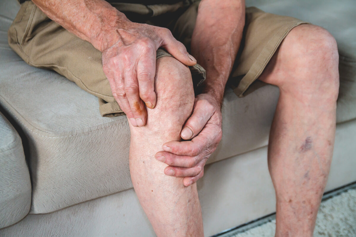 Spider vein removal is directly connected to the aging process for many adults with achy, burning, and itchy lower extremities.